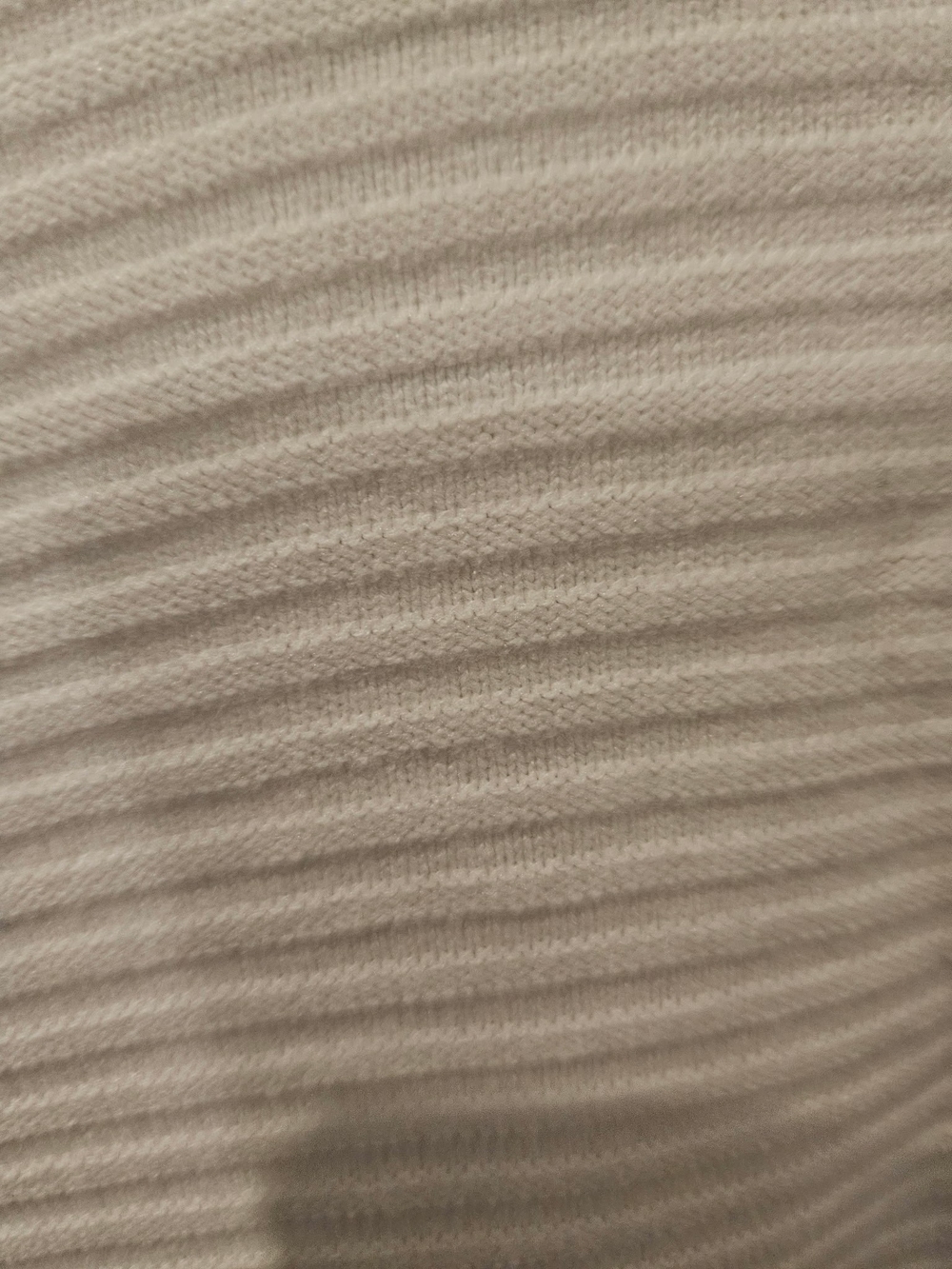 White Ribbed Knit Top with 'Woman' Label - Picture 4 of 6